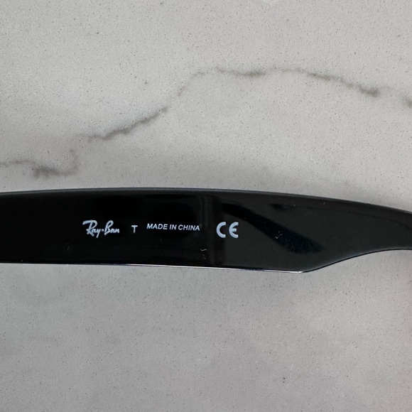 Ray-Ban Wayfarer 5185 Optic Prescription Eyeglass Frames w Case. Size 52β¦ - Picture 8 of 15